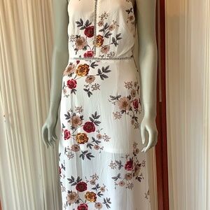 Wishlist Apparel Womens Maxi Dress Floral with Halter Neckline Size Medium NWT